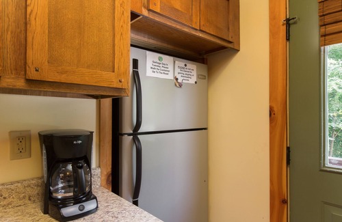 Hendersonville Cabin | Rooster Ridge A Sensational Cabin Get Away/near Chimney Rock