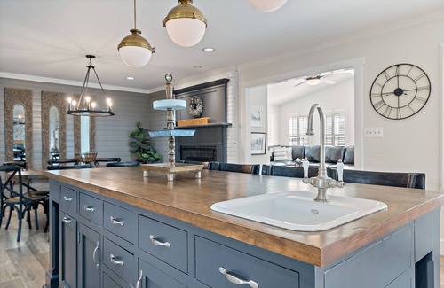 Franklin Other | Root & Branch Home - Franklin - Piano - Fire pit - Sleeps 16