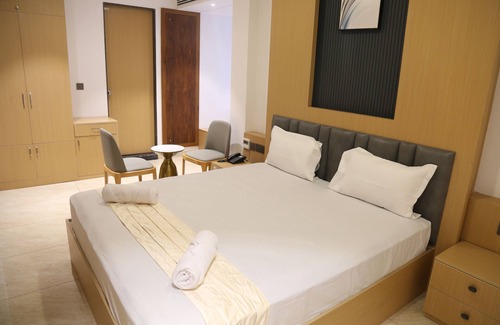 Agara Hotel | ROOTS Coastal Dine Restaurant & Lodging