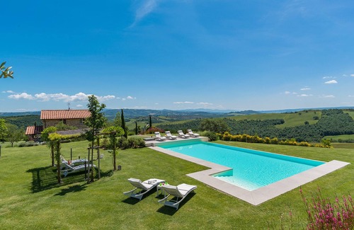 Fabro Villa | Rosa Dei Venti 8, Emma Villas