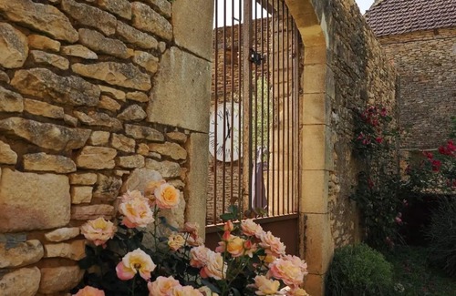 Saint-Genies House | Rosa Montazel House *