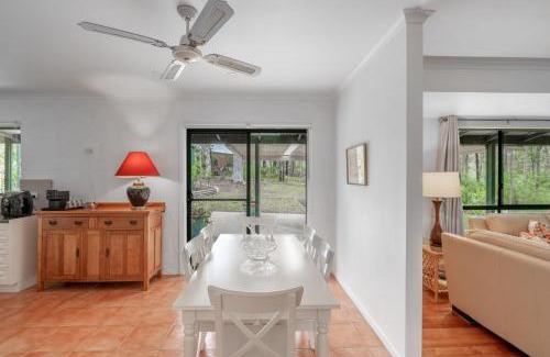 Malua Bay House | Rosa-Tranquil Retreat Near Malua Bay Beach