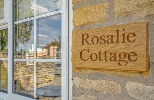 Chipping Campden House | Rosalie Cottage Summa