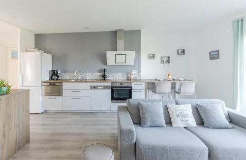 Ploudalmezeau Apartment | ROSCAROC ENEZ KARN - Joli T2 vue mer proche plage