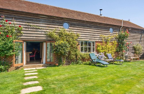 Ipswich House | Rose Barn, Stoke By Nayland