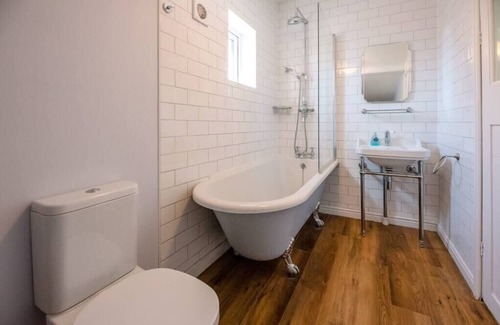 Halesworth House | Rose Cottage, Halesworth