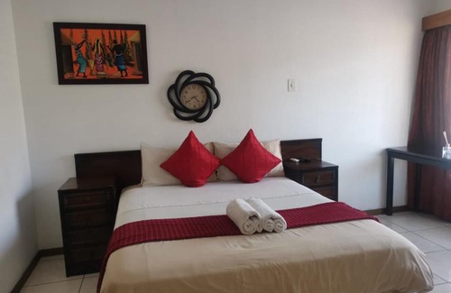 Pretoria Central Business District House | Rose Guest House