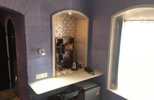 Varanasi Bed & Breakfast | Rose Heritage Home
