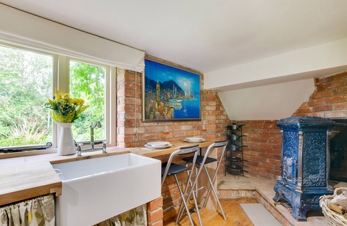 East Dereham House | Rose Lodge - Two Bedroom House, Sleeps 4