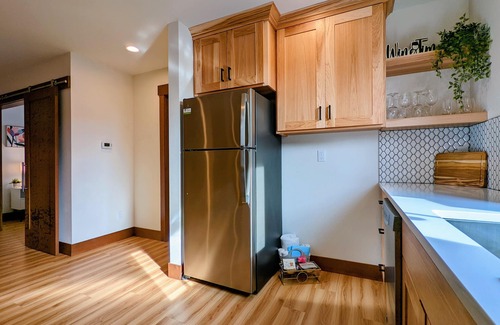 Newberg Apartment | Rose Room - Sophisticated, Playful, Designer Suite, Downtown, Dog-Friendly