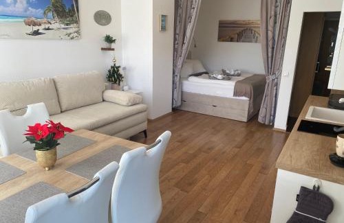 Bodensdorf Apartment | Rosebeach Appartement am Ossiachersee und Gerlitzen Skipiste