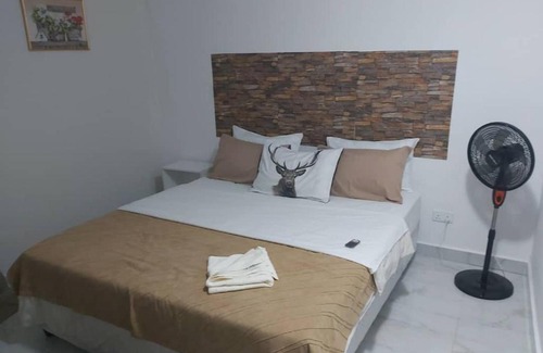 Lusaka Bed & Breakfast | Rosebel Garden lodge - Villa Corner