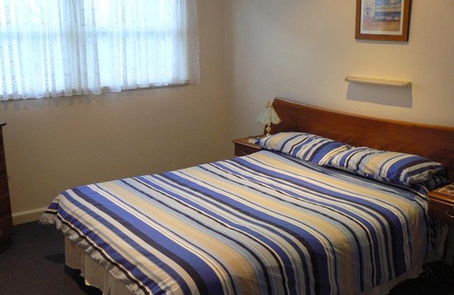 Rosebud House | Rosebud Beach Unit 200 mt to Beach Late checkout