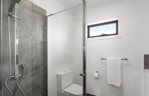 Rosebud House | Rosebud Beachside Gem
