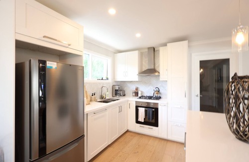Rosebud House | Rosebud Lovely House 1 - Peninsula Holiday Rental, Rosebud Lovely House 1 - Mornington Peninsula Hol