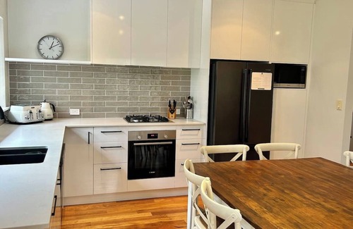 Yallingup House | Rosella - Bushland Hideaway