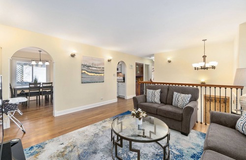 Roselle House | Roselle Rental