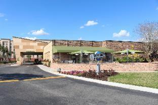 Florida Central Atlantic Coast Hotel | Rosen Inn International Near The Parks