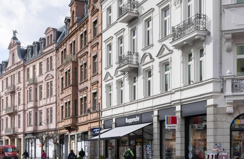 Rosenheim Apartment | Rosenheim Gillitzerstr | Suite M (LT)