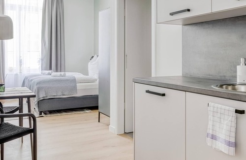 Rosenheim Apartment | Rosenheim Gillitzerstr | Suite M (LT)