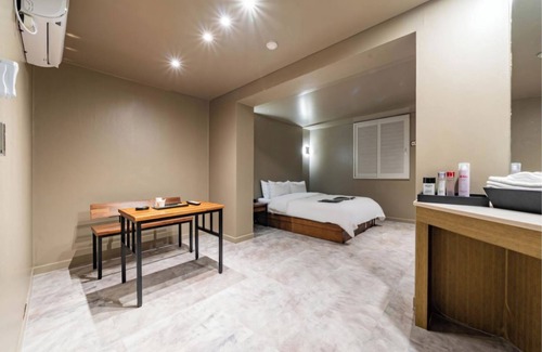 Baekseok-dong Hotel | ROSENHEIM