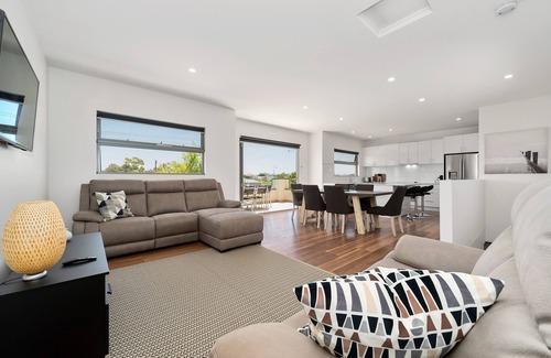 Dromana House | Rosewater Dromana, Rosewater 1