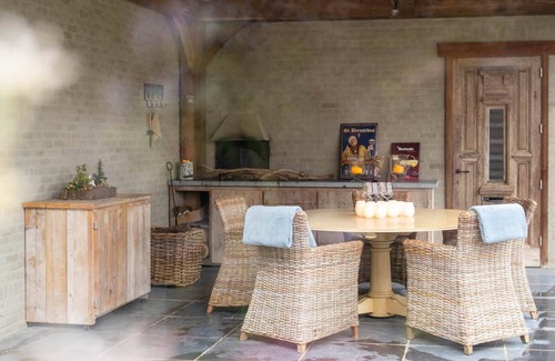 Balen House | Rosselaer Villa with Pool