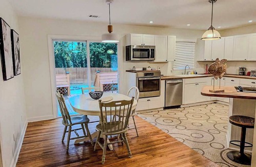Roswell House | Roswell Adventure 3BR House, Family Getaway