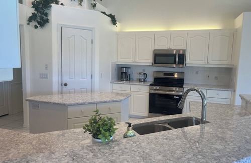 Long Meadow House | Rotonda Family Retreat - Panoramic Canal Views