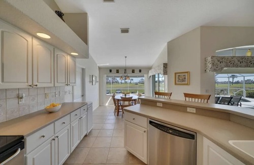 Pebble Beach House | Rotonda Palms - Amazing, Golf course, Pool, Spa, Convenient to everything!
