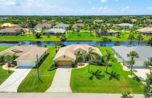 Long Meadow House | Rotonda West Private Pool Vacation Home On Canal