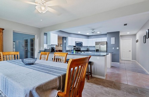 Pebble Beach House | Rotonda West Private Pool House 7 miles from Gulf Beaches