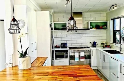 Rotorua House | Rotorua Paradise,heated pool,2×65" TVs,now 30% off