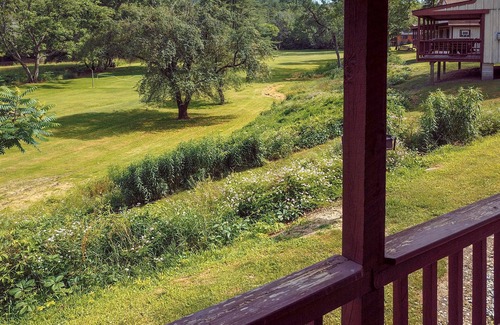 Sabinsville Cabin | Rough Cut Lodge - Maple Cabin
