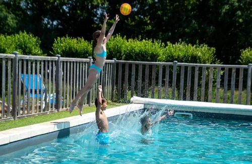 Chassenard Cabin | Roulotte Bohème 3 persons