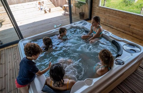 Chassenard Cabin | Roulotte Bohème 3 persons