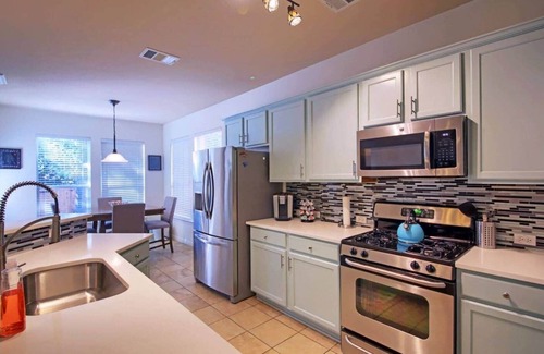 Brushy Creek House | Round Family Family Retreat 4BR/3.5BA, Sleeps 10!