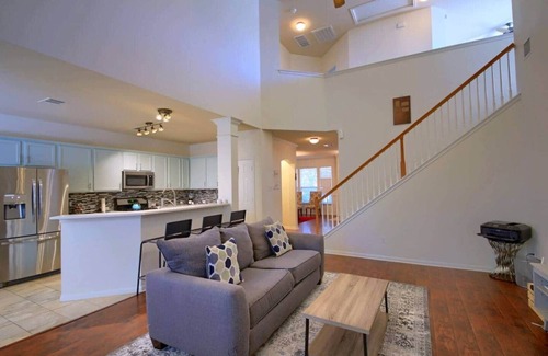 Brushy Creek House | Round Family Family Retreat 4BR/3.5BA, Sleeps 10!