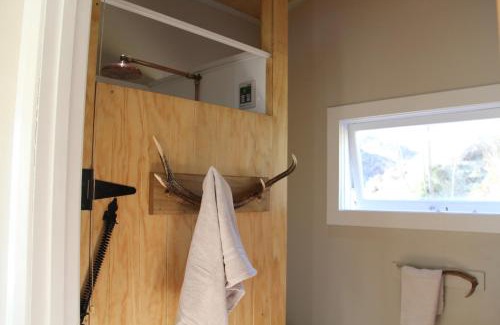 Clutha District Cabin | Round Hill Hut