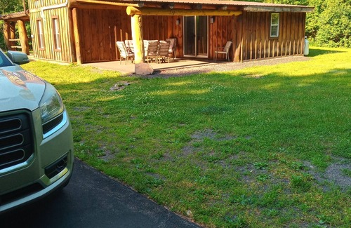 Purling House | Round Top: scenic , serene, beautiful.roomy