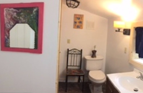 Talkeetna Apartment | Roundhouse Yurt Unit #6, Sauna, Family Gatherings. 1 queen, 1 full bed