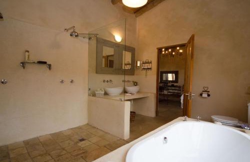 Theewaterskloof Bed & Breakfast | Rouxwil Country House