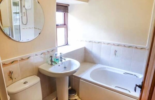 Buckden Cottage | ROWAN COTTAGE, pet friendly, with open fire in Buckden