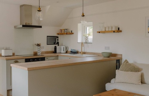 Croyde Cottage | Rowan Cottage - Sleeps 4 in Croyde