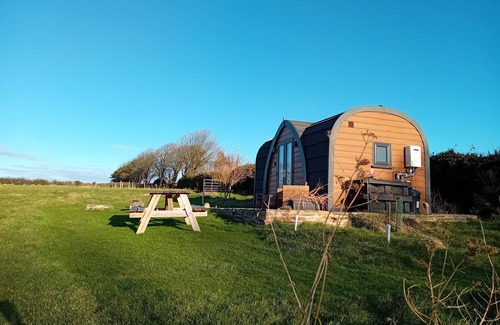 Laneast Apartment | Rowan Eco Cabin - Sleeps 2 - Valley View