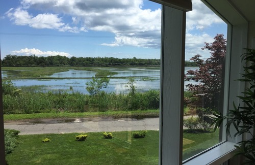Norwalk House | ROWAYTON/SOUTH NORWALK BEACH COMMUNITY HOME FOR SUMMER RENTAL