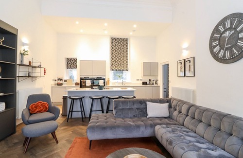 Newland Near Ulverston House | ROWLEY HOUSE AT STONE CROSS MANSION, pet friendly in Ulverston
