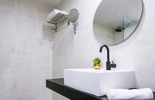 Bat Yam Hotel | Roxon Sea Sand Bat Yam