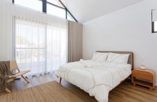 Mount Lawley House | Roy Street Retreat - Mt Lawley