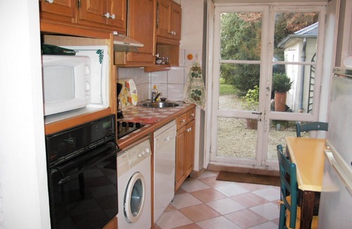Notre-Dame Apartment | Royal apart/2 bedrooms on garden/quiet/central/palace 7 mn/2 pers max